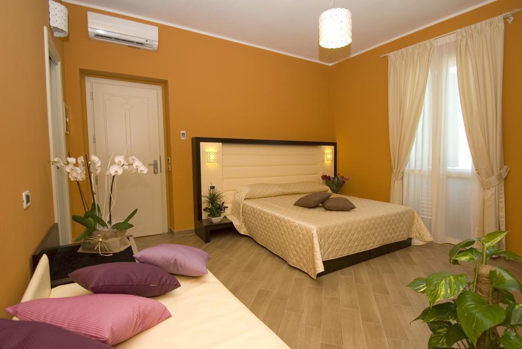 Hotel Rosignano Rosignano Solvay Room photo